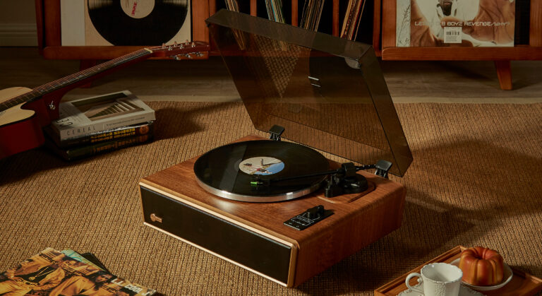 Arkrocket Huygens Record Player Setup Guide